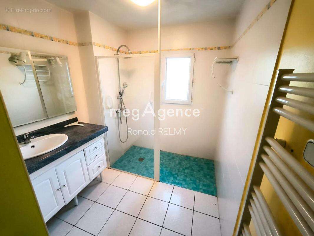 Maison à BEAULIEU-SOUS-LA-ROCHE