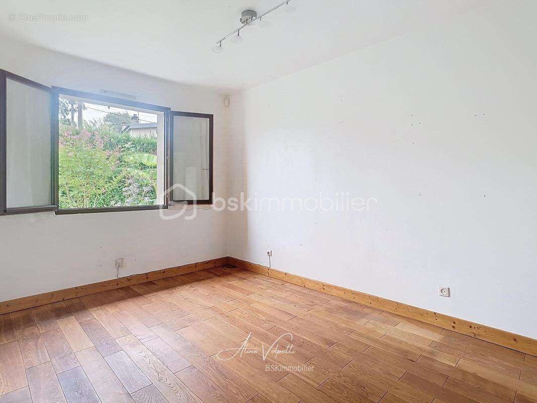 Maison à BOIS-LE-ROI