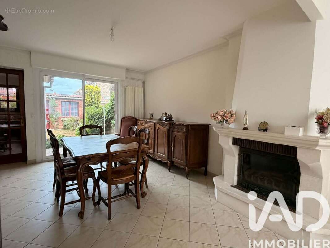 Maison 103 m² à Grand-Fort-Philippe  - photo 4