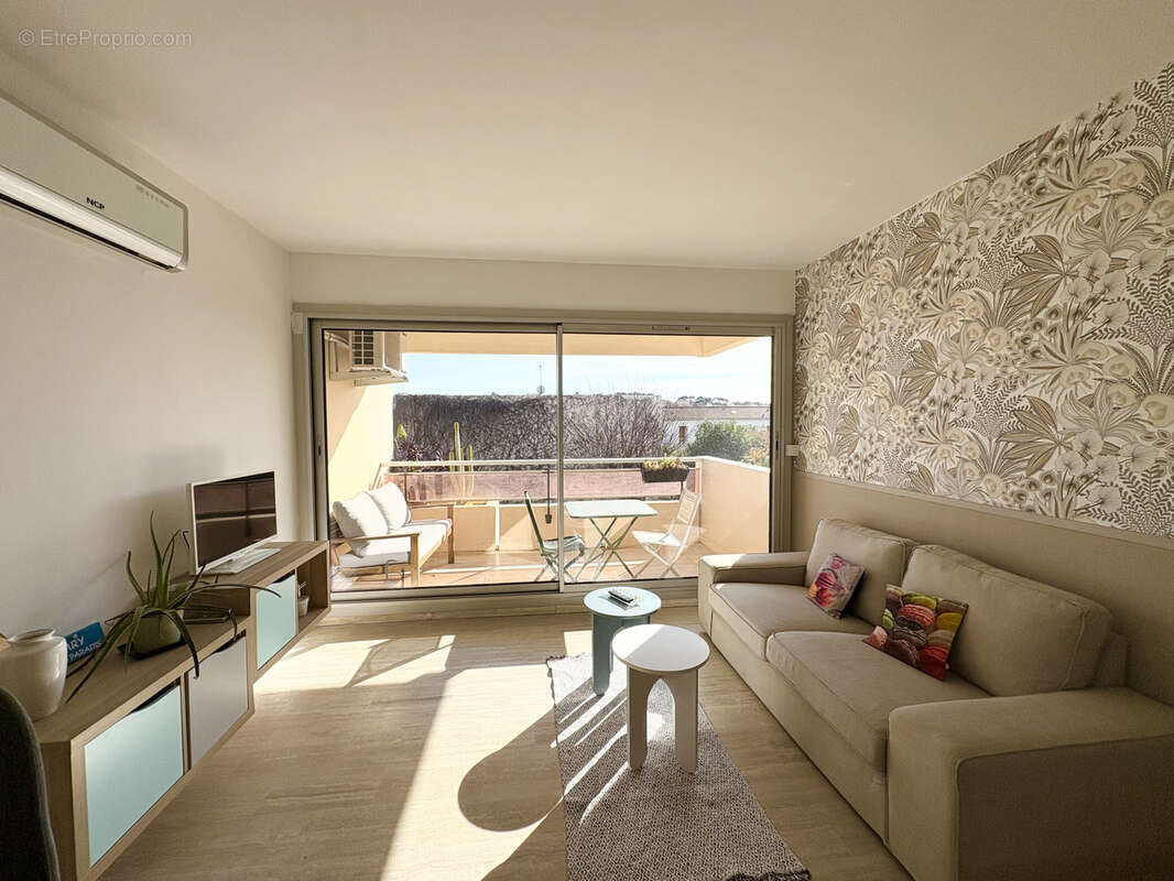 Appartement à SANARY-SUR-MER