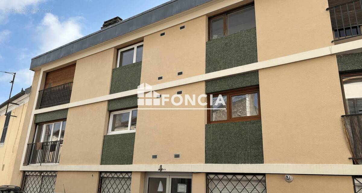 Appartement à FONTAINEBLEAU