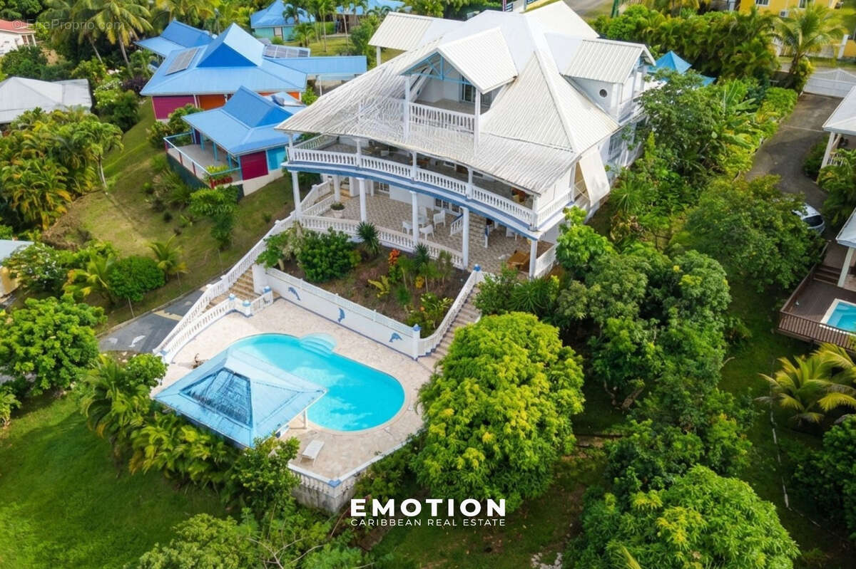 Maison à SAINTE-ROSE