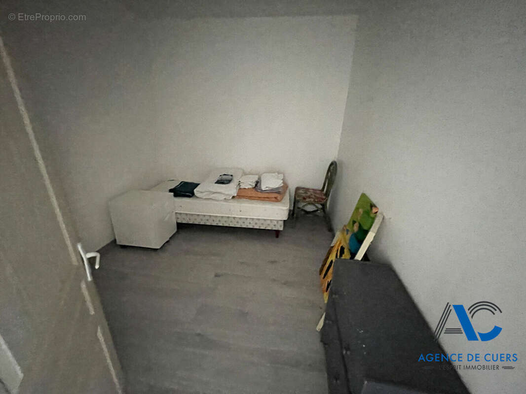 Appartement à CUERS
