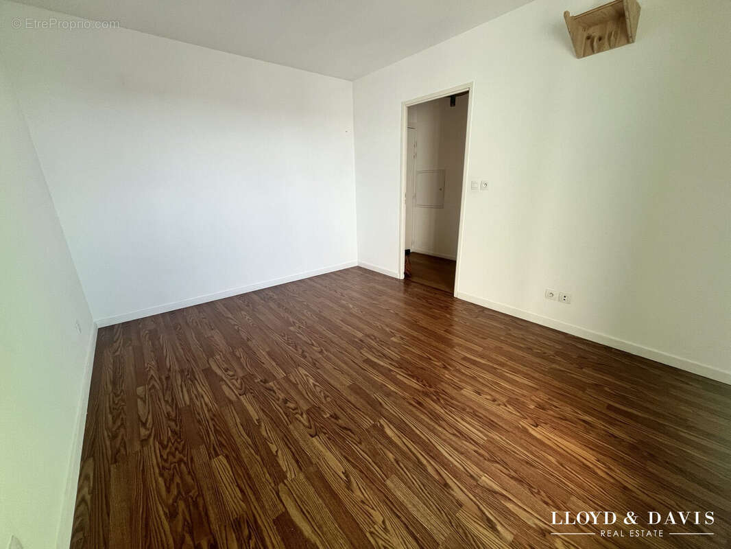 Appartement 37 m² à Begles  - photo 6