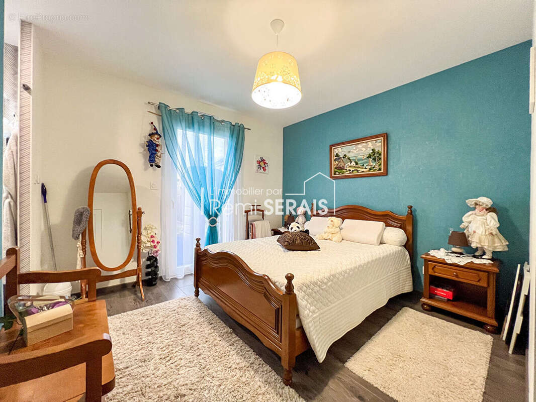 Maison à BARON-SUR-ODON