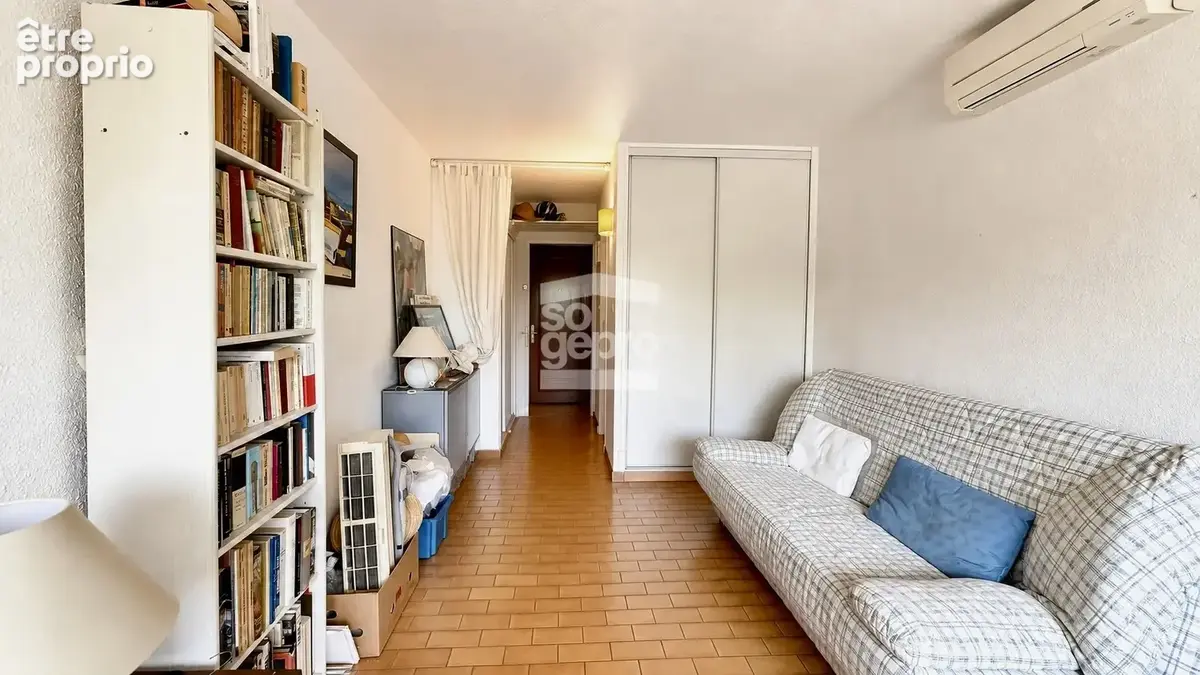 Réf : 2311 - Vente Studio climatisé avec loggia, secteur Centre-Port Cap d'Agde ! - photo 5