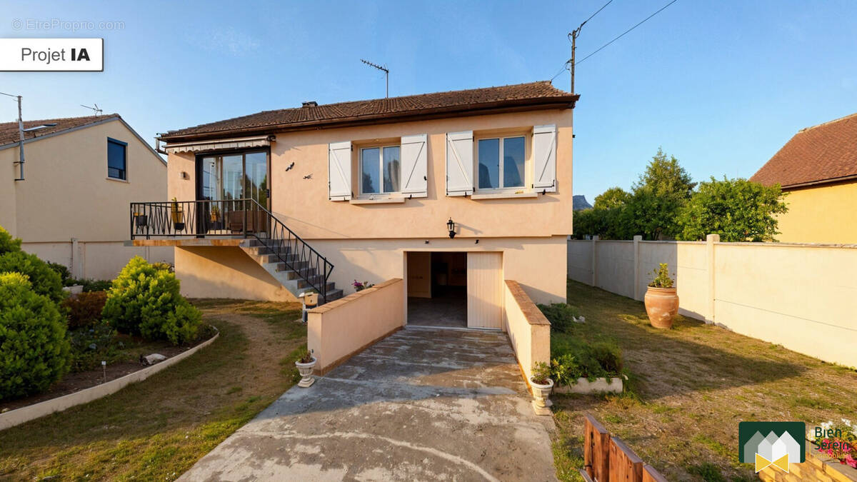 Façade Avant  - Maison à AMILLY