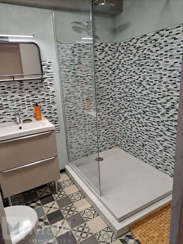 Maison à MONTFORT-SUR-BOULZANE