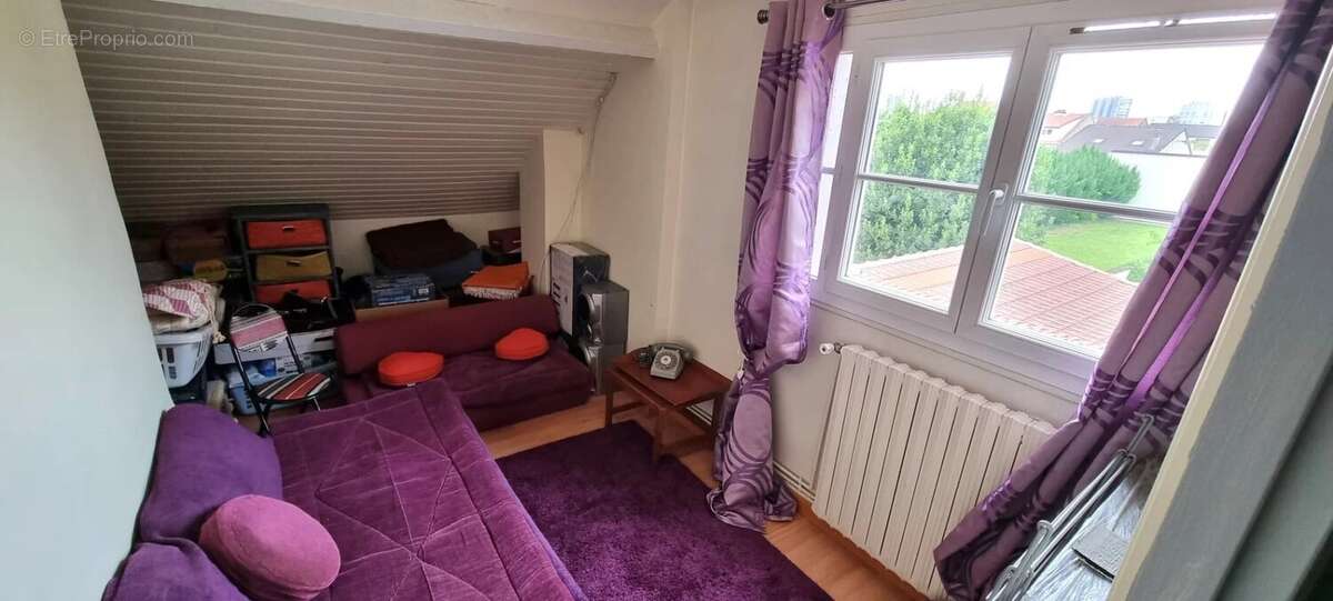 Maison à STAINS