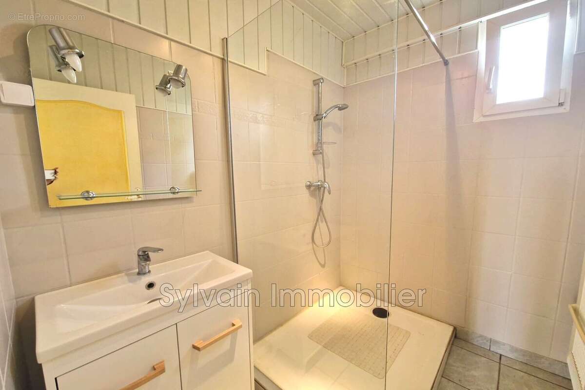 Maison 78 m² à Gournay-En-Bray  - photo 6