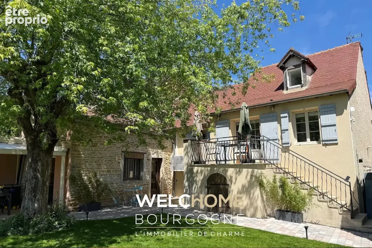 Photo Maison à Cluny au prix de 365 000€