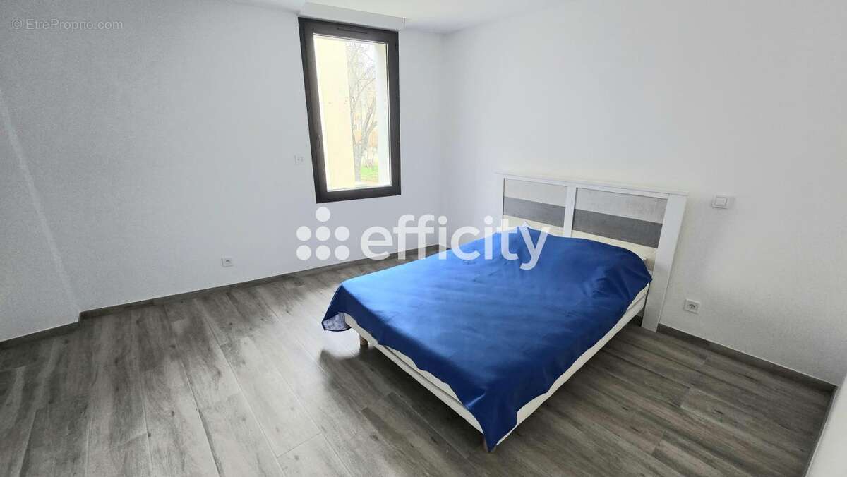 Maison à COLOMBIERS