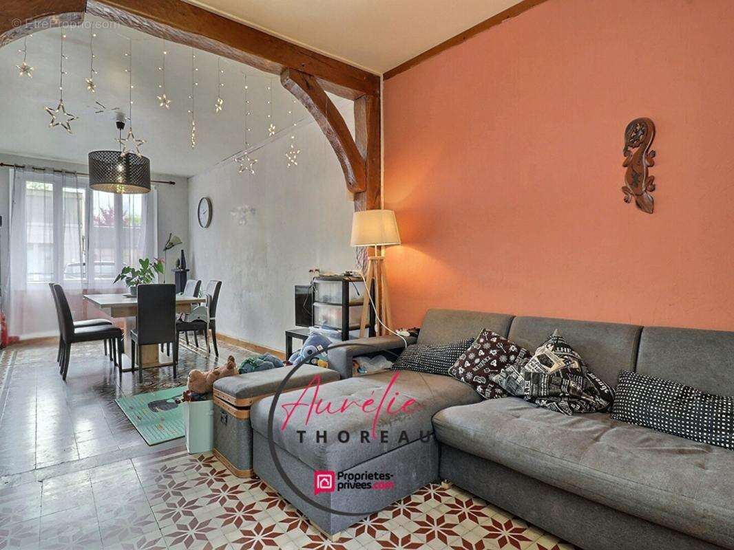 Maison à ASCHERES-LE-MARCHE