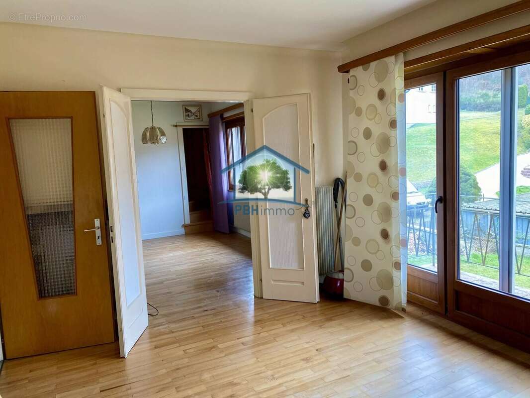 Maison à ROSTEIG