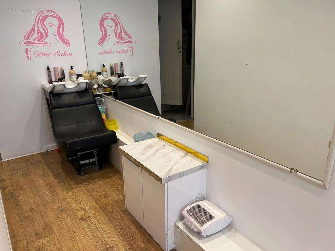 Commerce à VERSAILLES