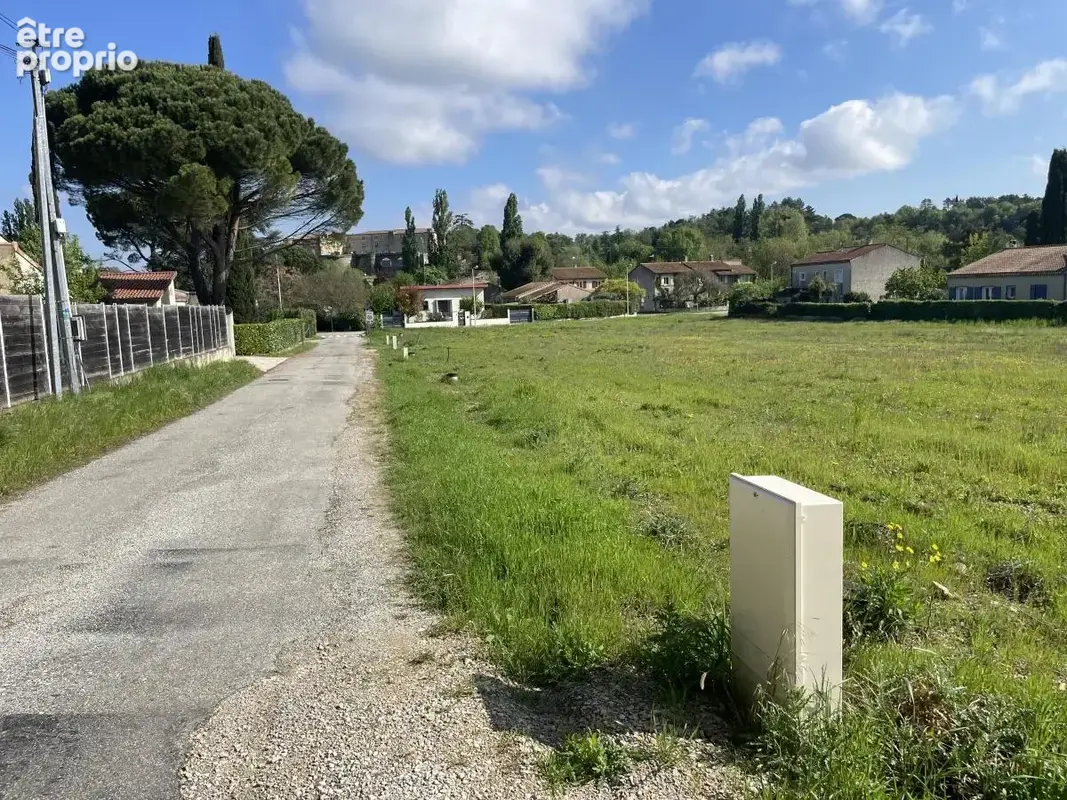 Terrain 859 m² à Monteleger  - photo 3