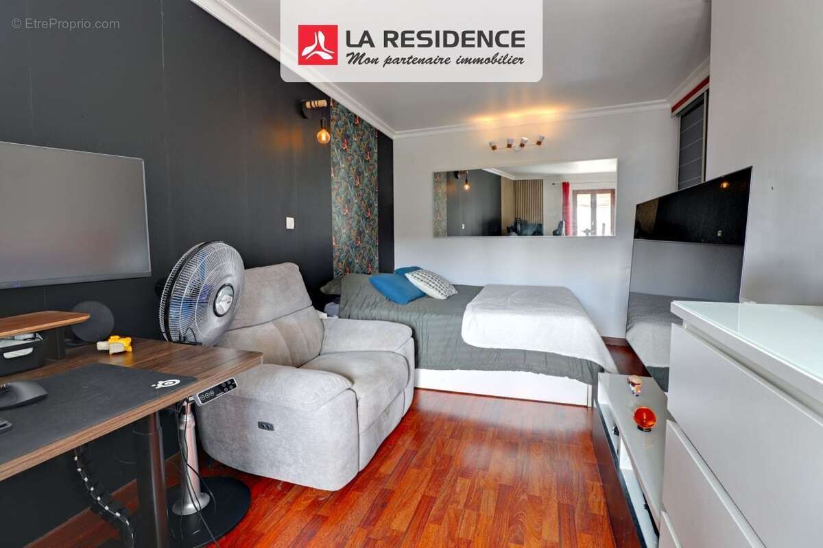 Appartement 72 m² à Maurecourt  - photo 6