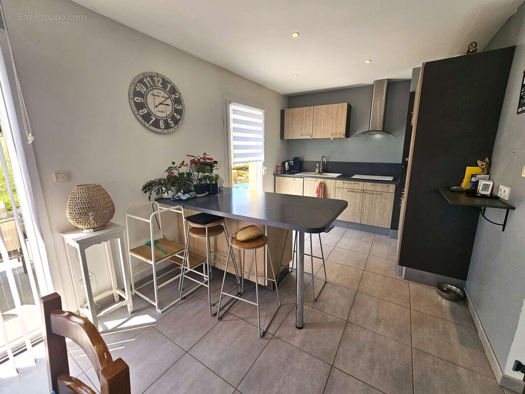 Maison à SAINT-REMIMONT