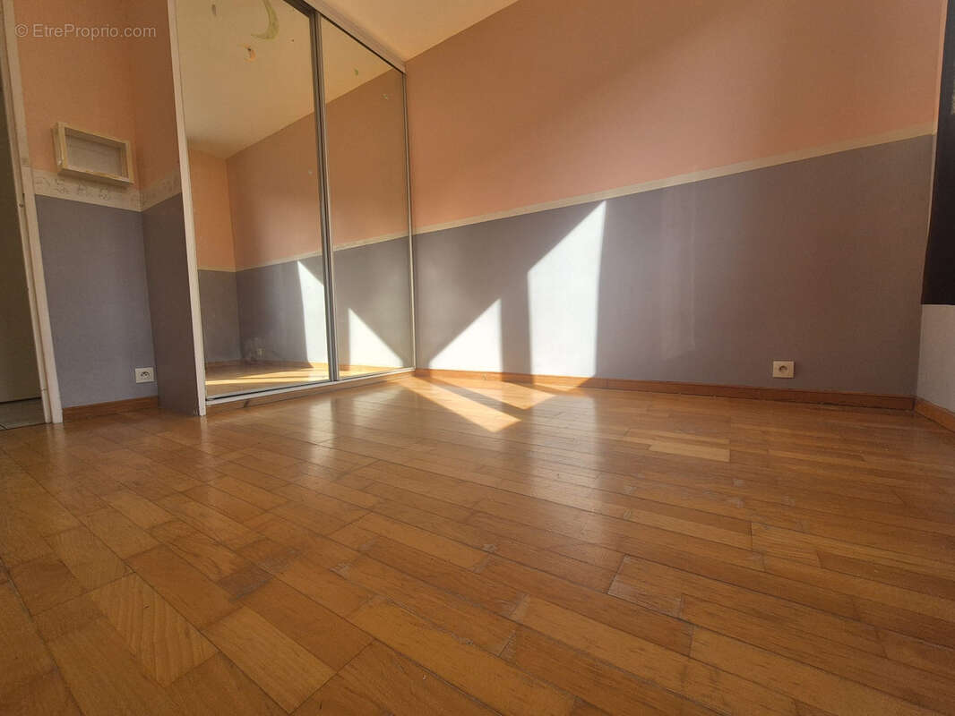 Appartement à BAGNEUX