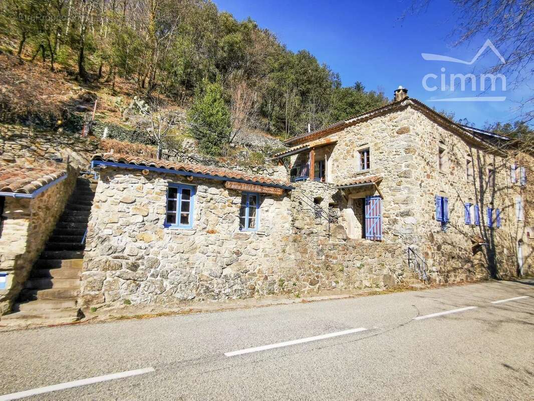 Maison à ROCLES