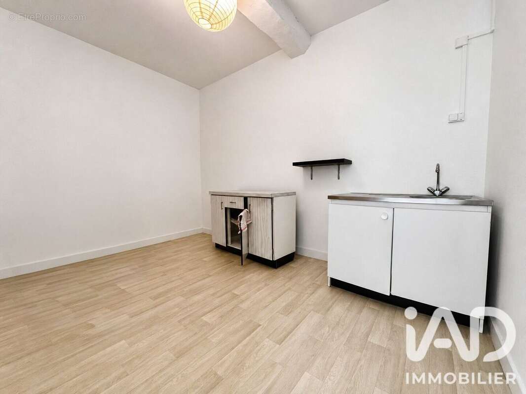 Appartement 81 m² à Charleville-Mezieres  - photo 4