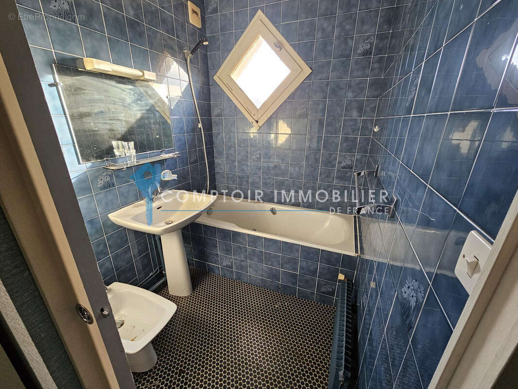 A vendre 31510 Barbazan- Ancien hôtel à rénover totalement de 729 m2 sur parcelle de 2520 m2 - photo 14
