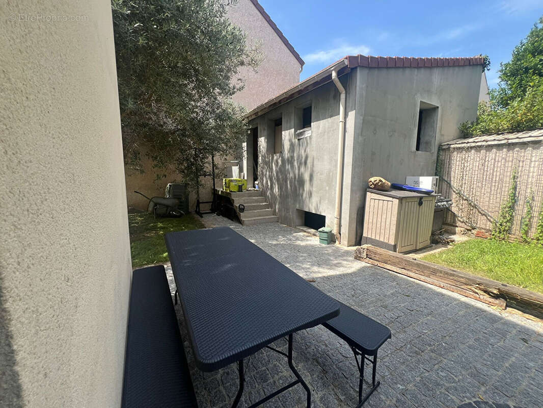 Maison à COLOMBES