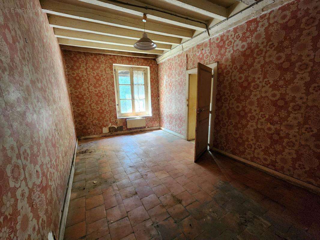 Maison à SAINT-AGIL