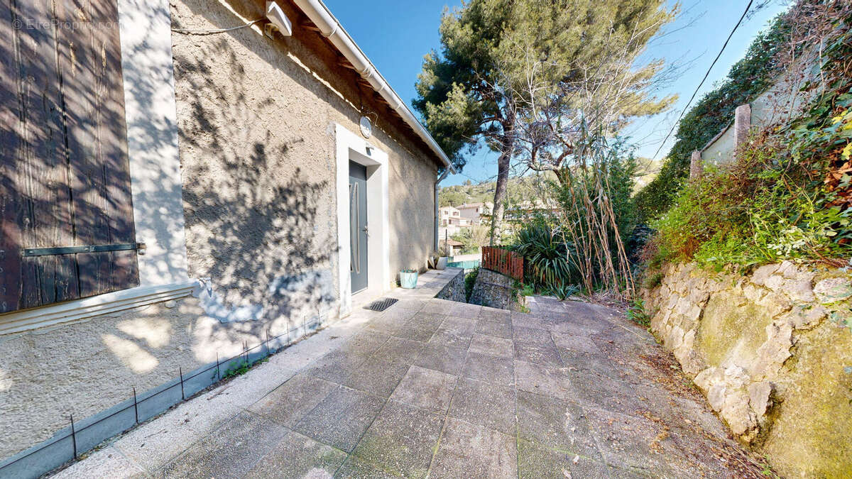 Maison à SEPTEMES-LES-VALLONS