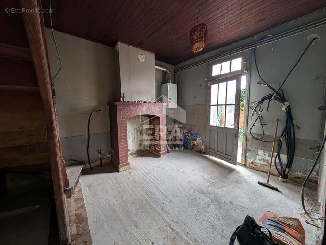 Maison à MONTPON-MENESTEROL