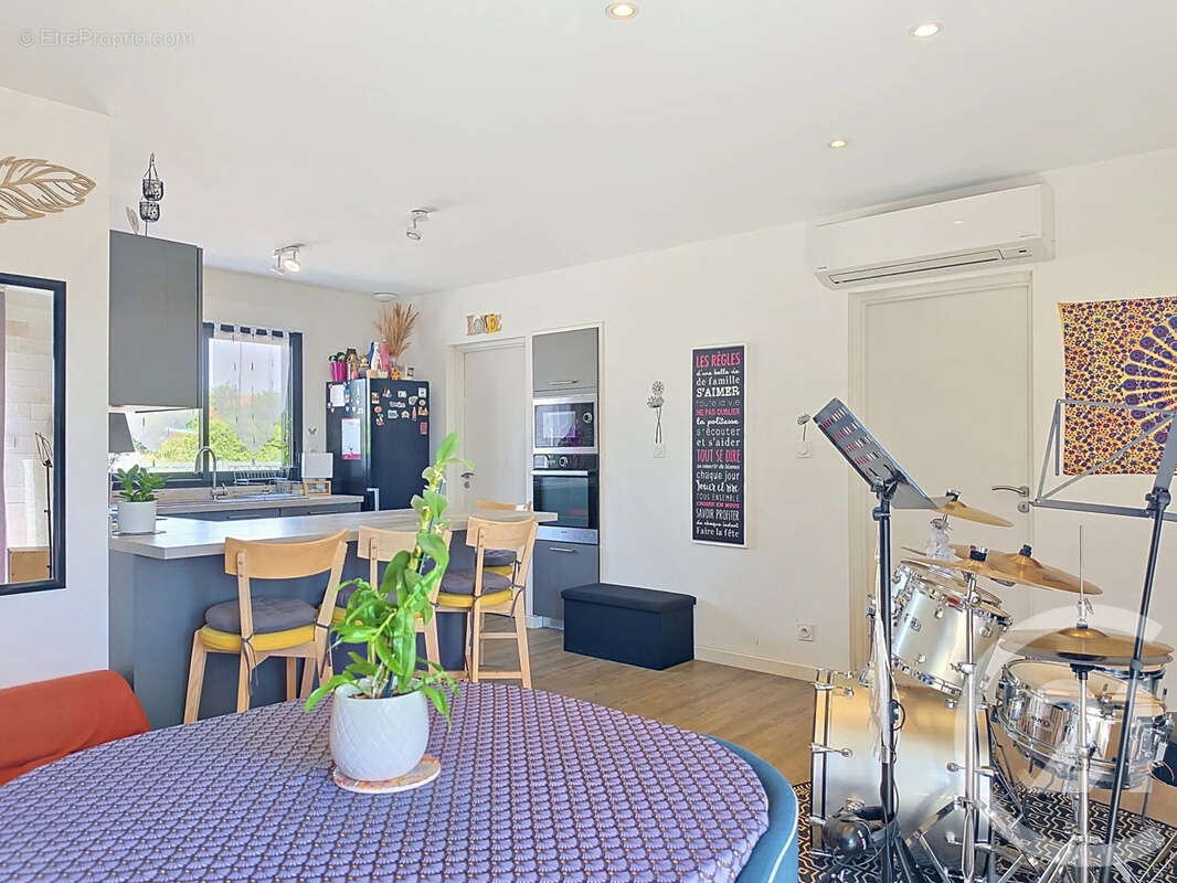 Maison 89 m² à Cambiac  - photo 7