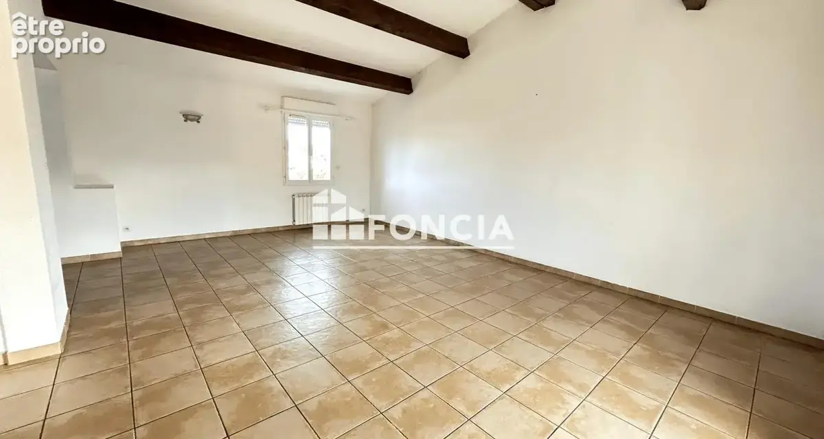 Uzès – Spacieux T5 de 104 m² avec 4 chambres, terrasse sud et prestations haut de gamme - photo 4