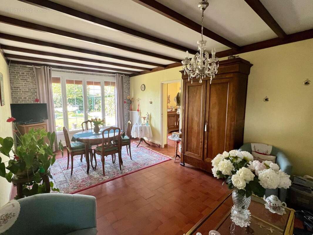 Photo 3 - Maison à SAINT-JEAN-D'ANGELY