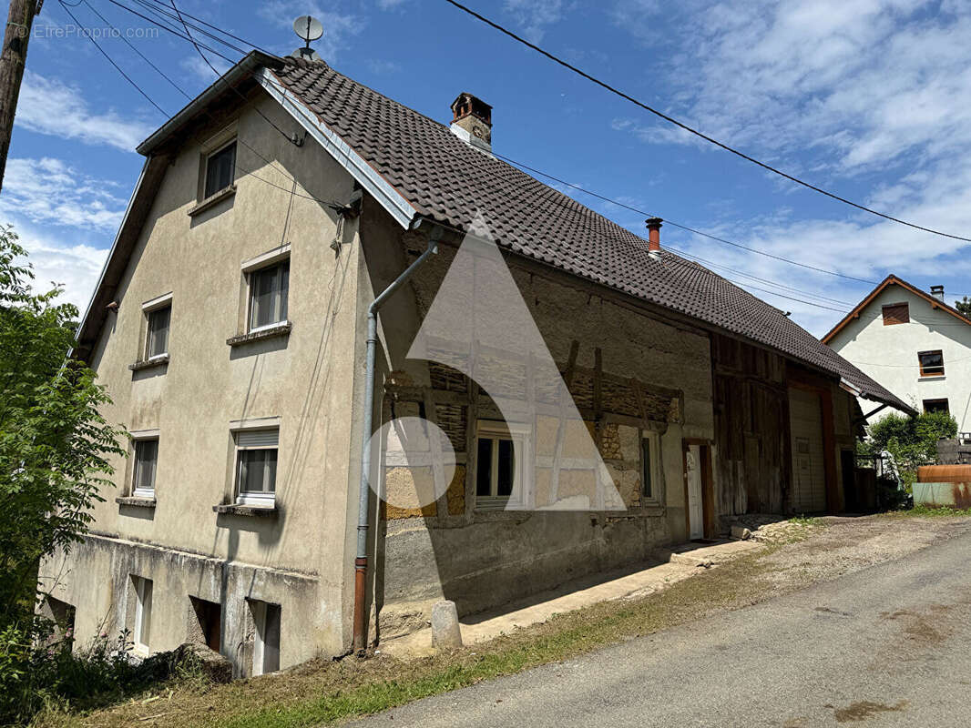 Maison à SAINT-DIZIER-L'EVEQUE