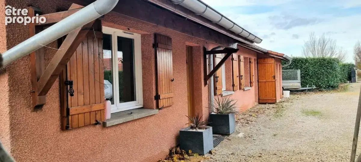 Maison 6 pièces 135 m² à vendre à Neuville-Les-Dames (01400) - photo 2