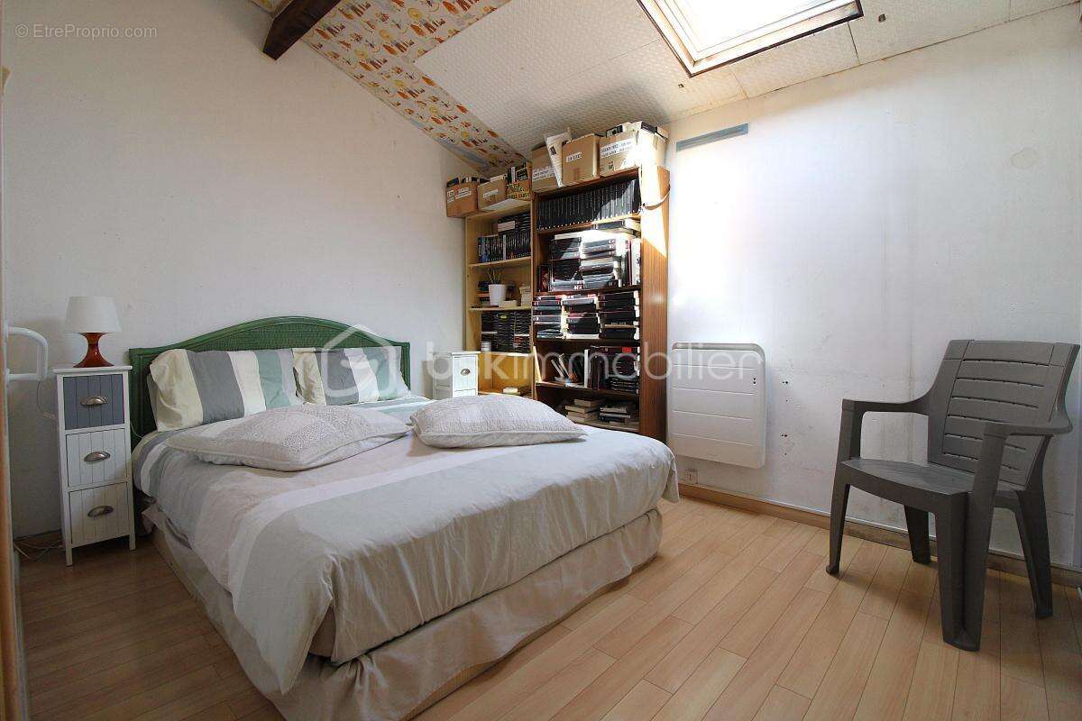 maison de 143 m² de type 5 au calme - photo 7