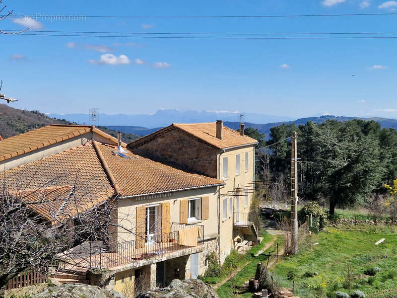 Tènement immobilier : 2 habitations et un ancien hangar agricole - 6200m² autour de la maison + bois de chênes 9700m² - source e - photo 35