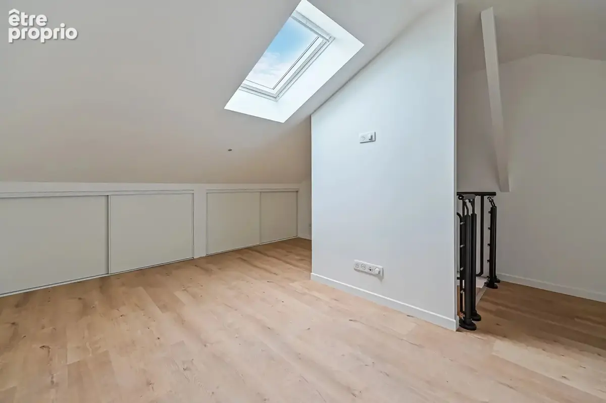 Suresnes – duplex rénové – 2 chambres – 63,36 m² au sol et 42 m² carrez - photo 12