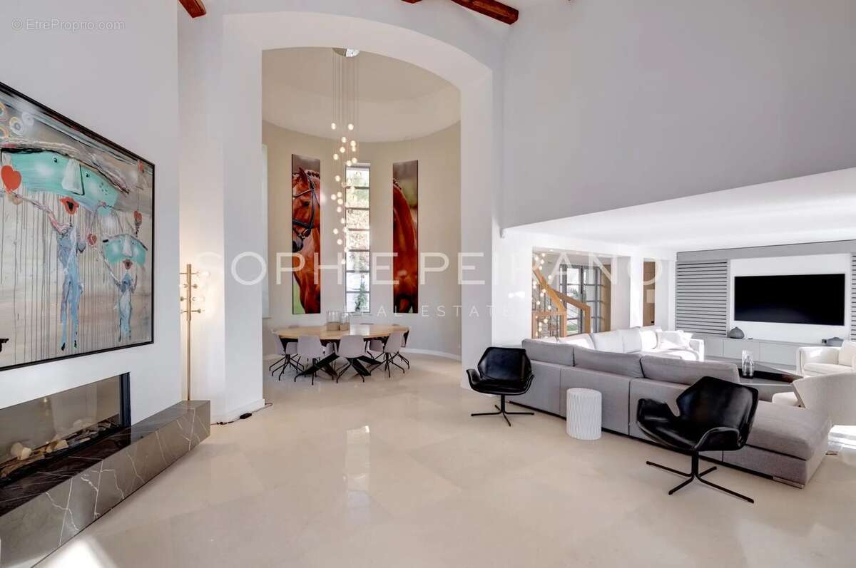 Maison à CANNES