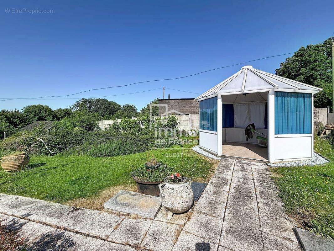 Maison Saint Georges Buttavent 7p 151 m² - photo 13