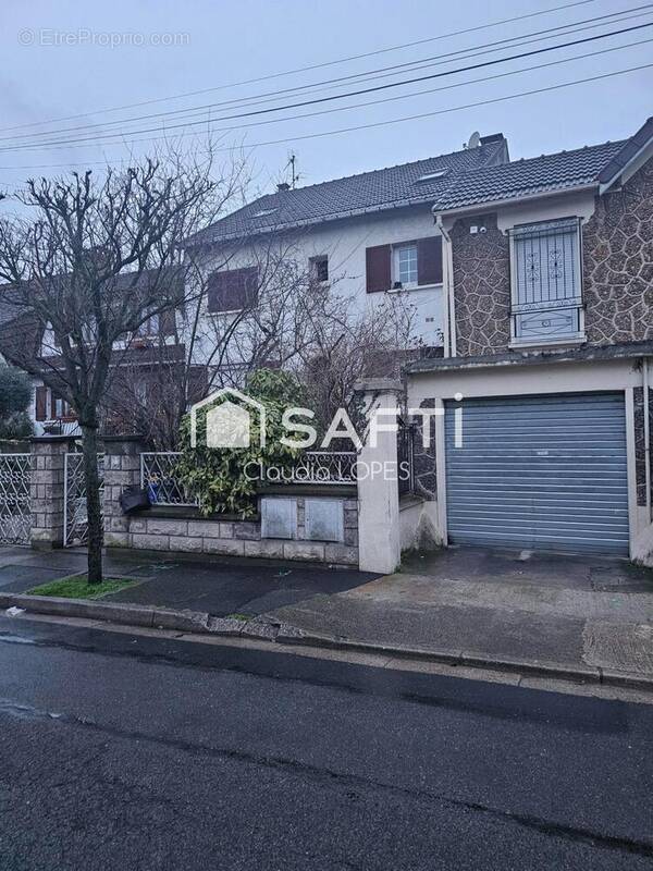 Photo 1 - Appartement à DRANCY