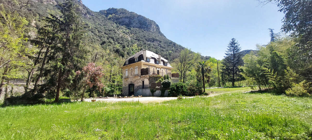 Magnifique propriete de 350 m2 - photo 16