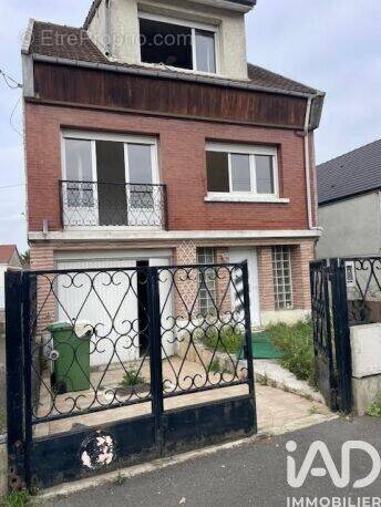 Photo 1 - Maison à MORANGIS