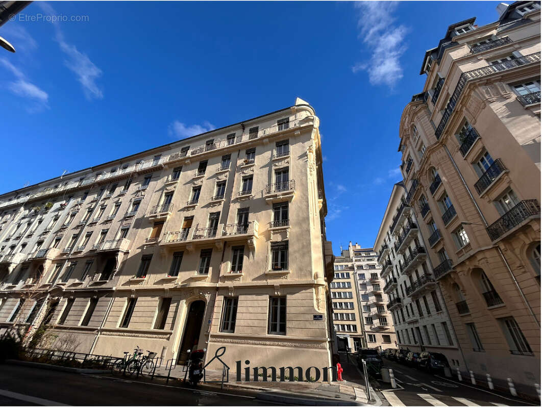 Appartement à LYON-6E