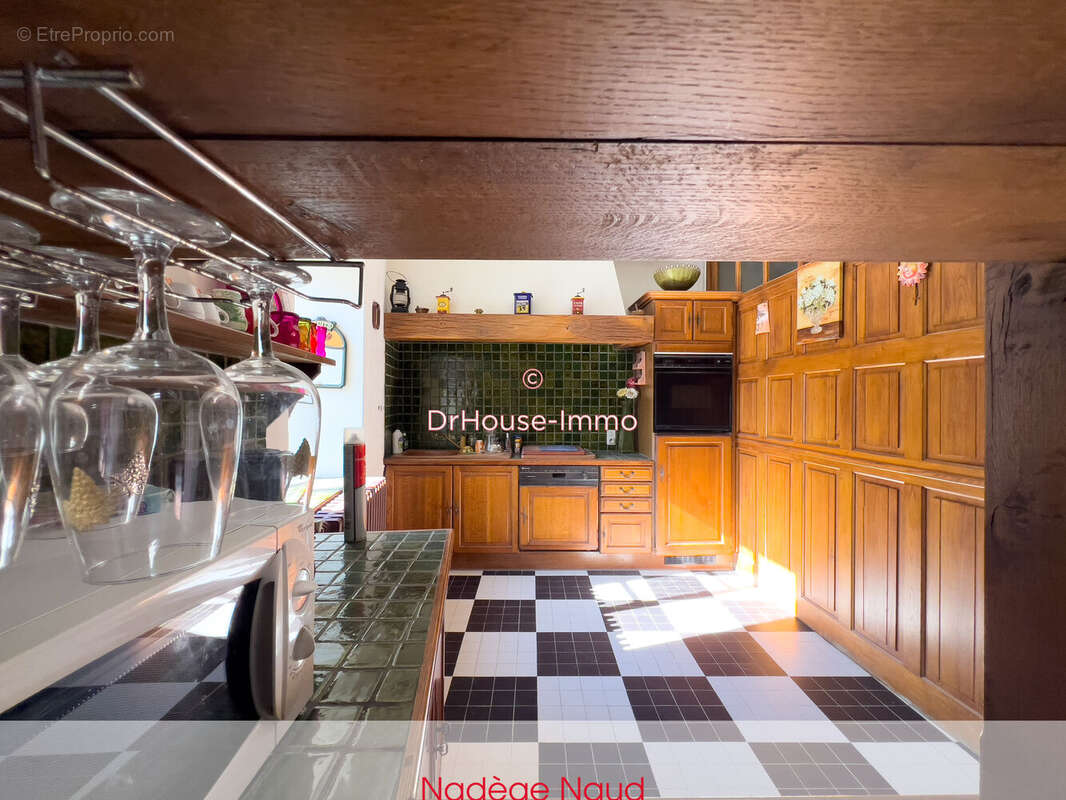 Maison à MONTCLAR-SUR-GERVANNE