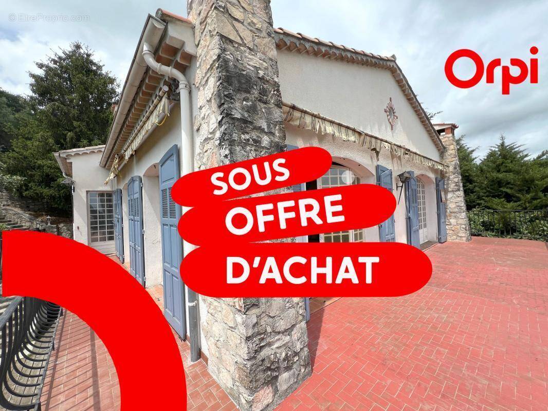 Appartement à LE BAR-SUR-LOUP