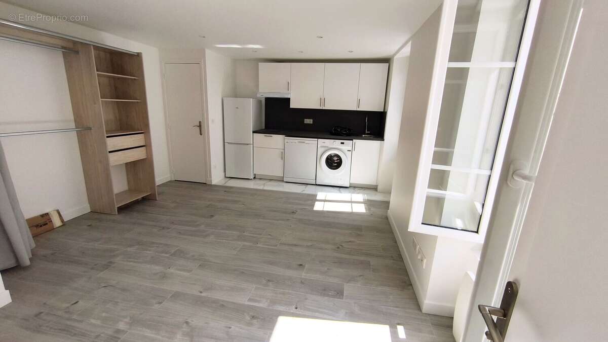 Photo 3 - Appartement à NEUILLY-SUR-SEINE