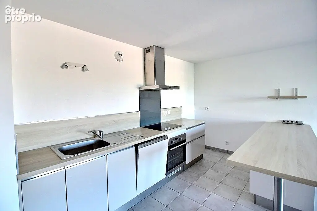 Monteux  appartement t3 avec terrasse, garage fermé et parking - photo 4