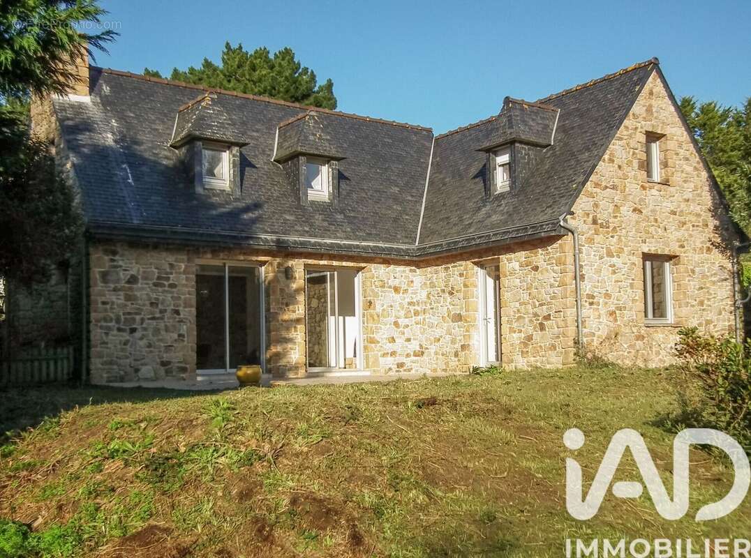 Maison 100 m² à Saint-Michel-En-Greve  - photo 2