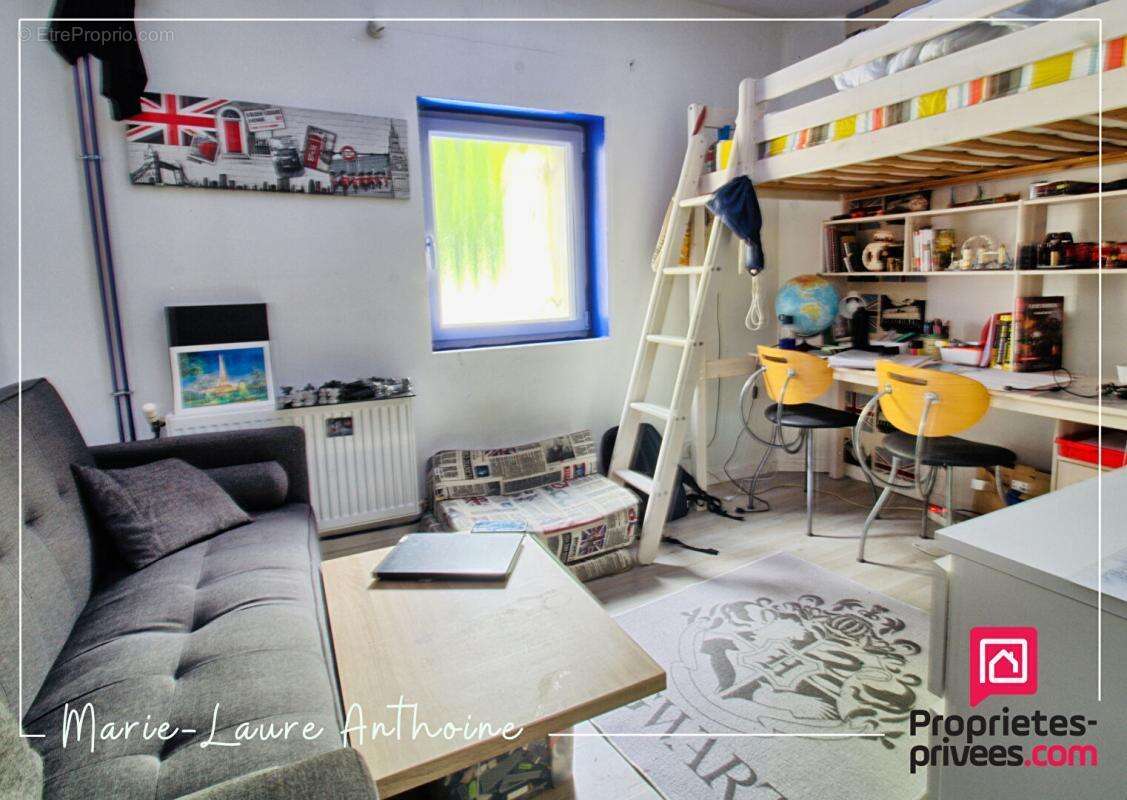 Maison à PIERRE-DE-BRESSE